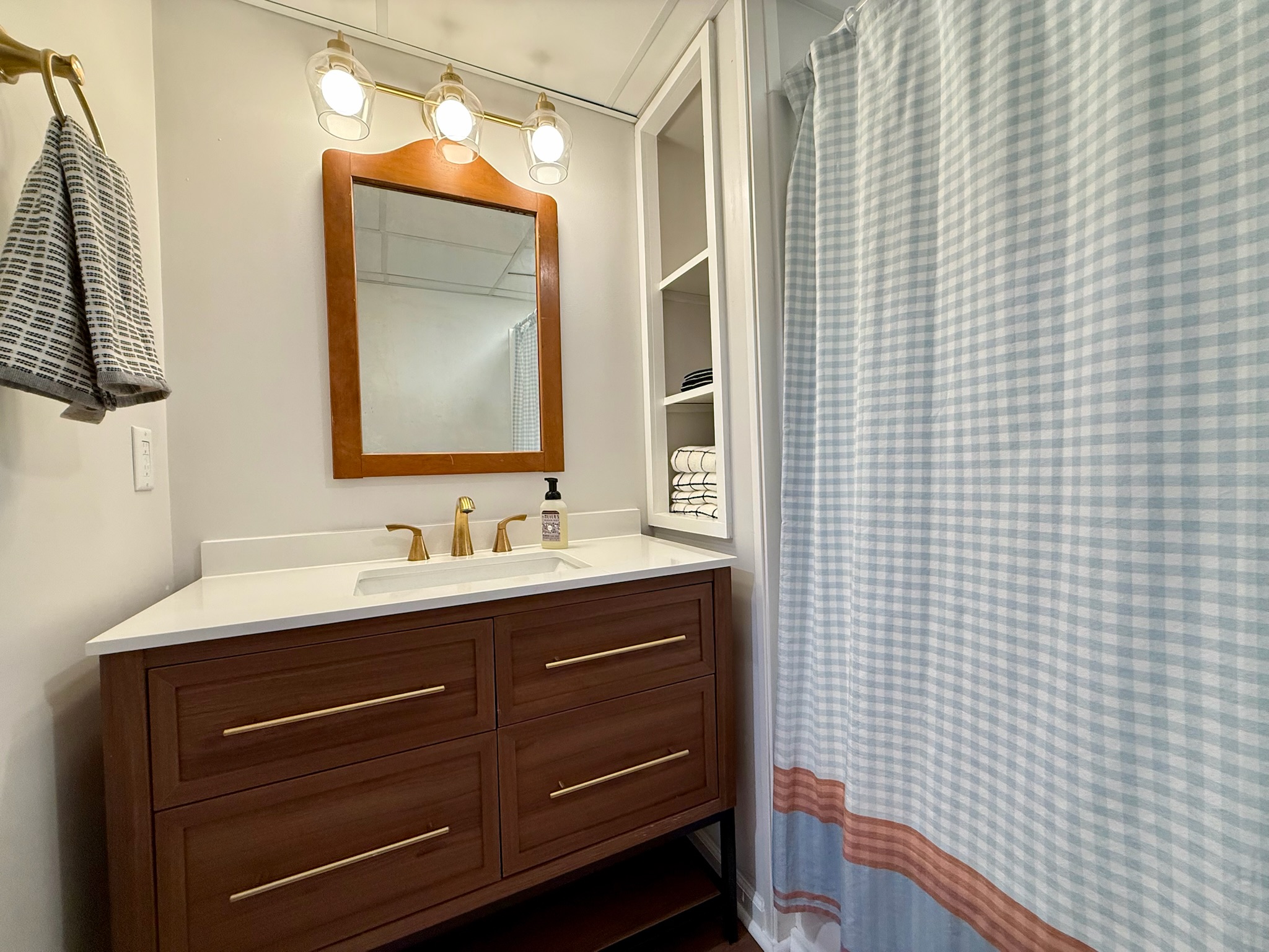 Bathroom 2